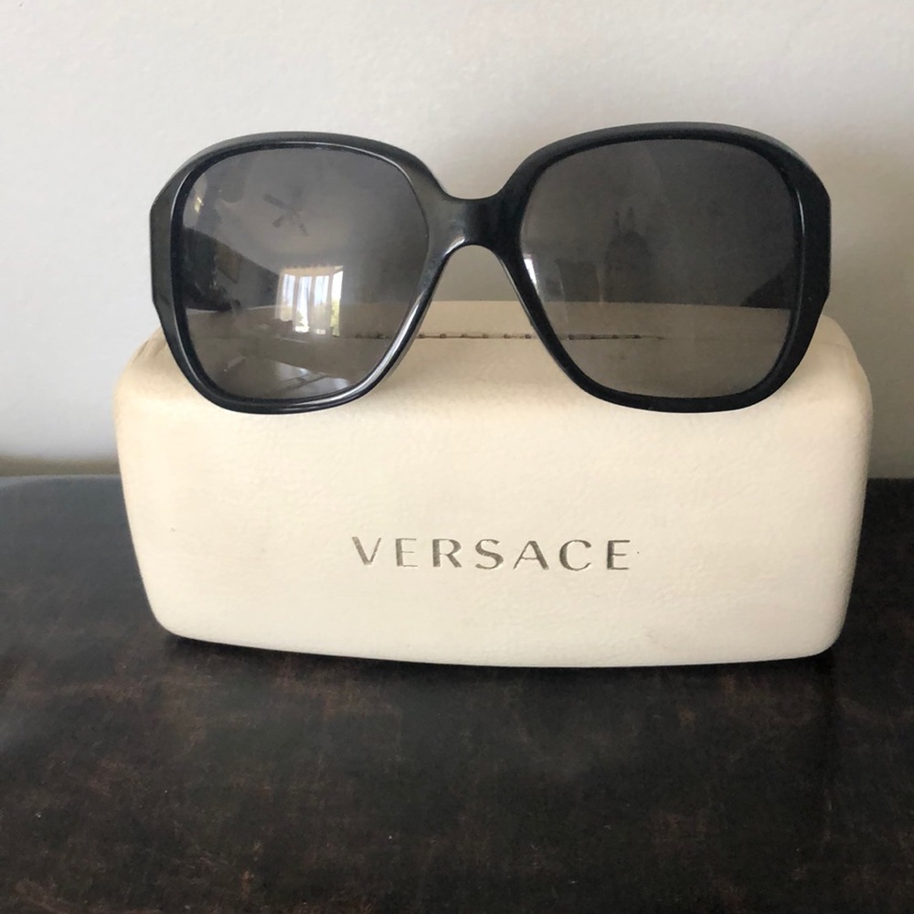 FLASH SALE* Versace sunglasses